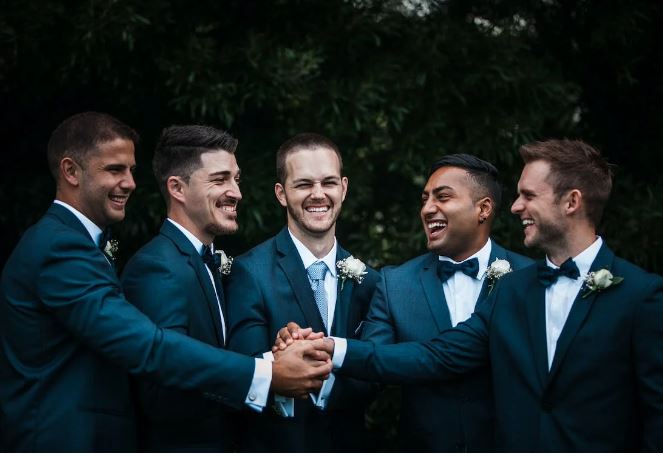 groom and groomsmen