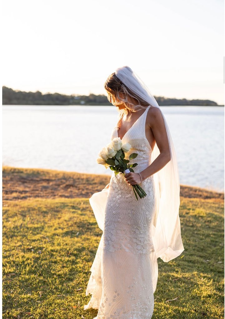 963334780750971904 Img Sample